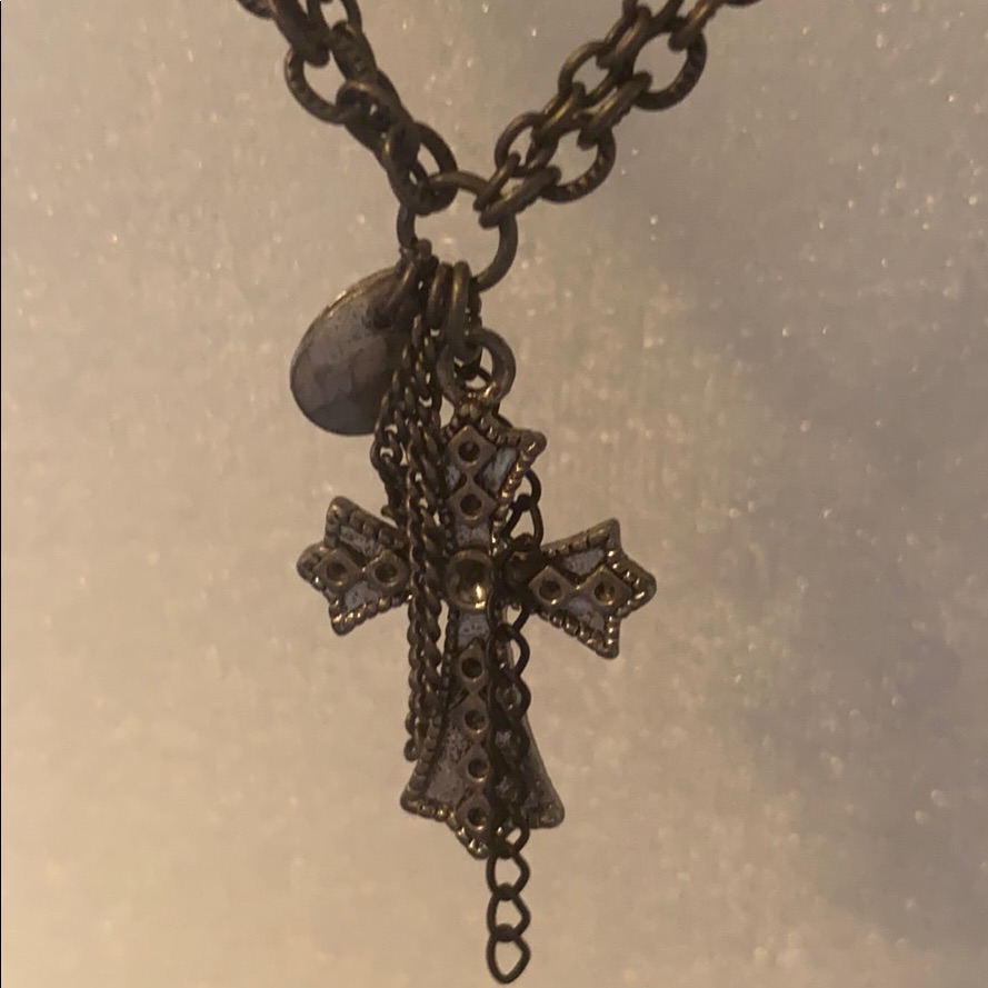 Bke Cross Necklace 18$